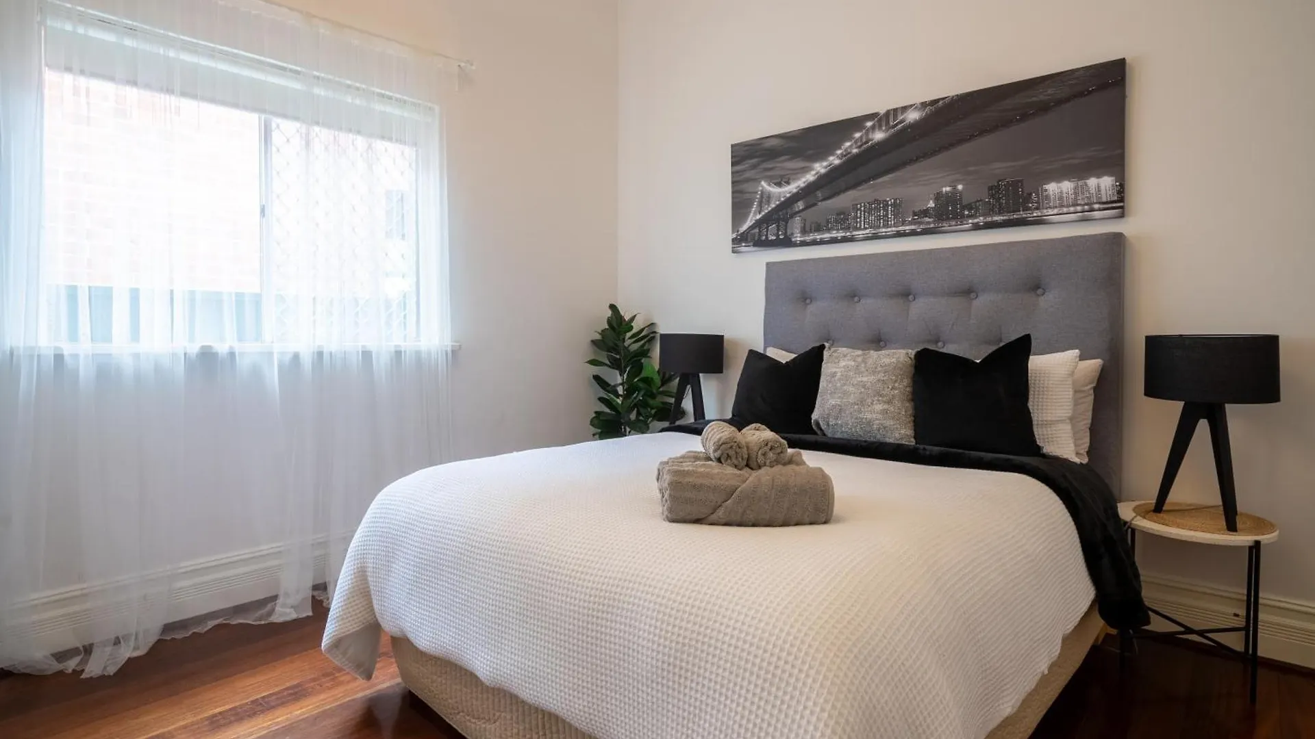 Hyde & Seek Parkside Family Stay Perth Australia