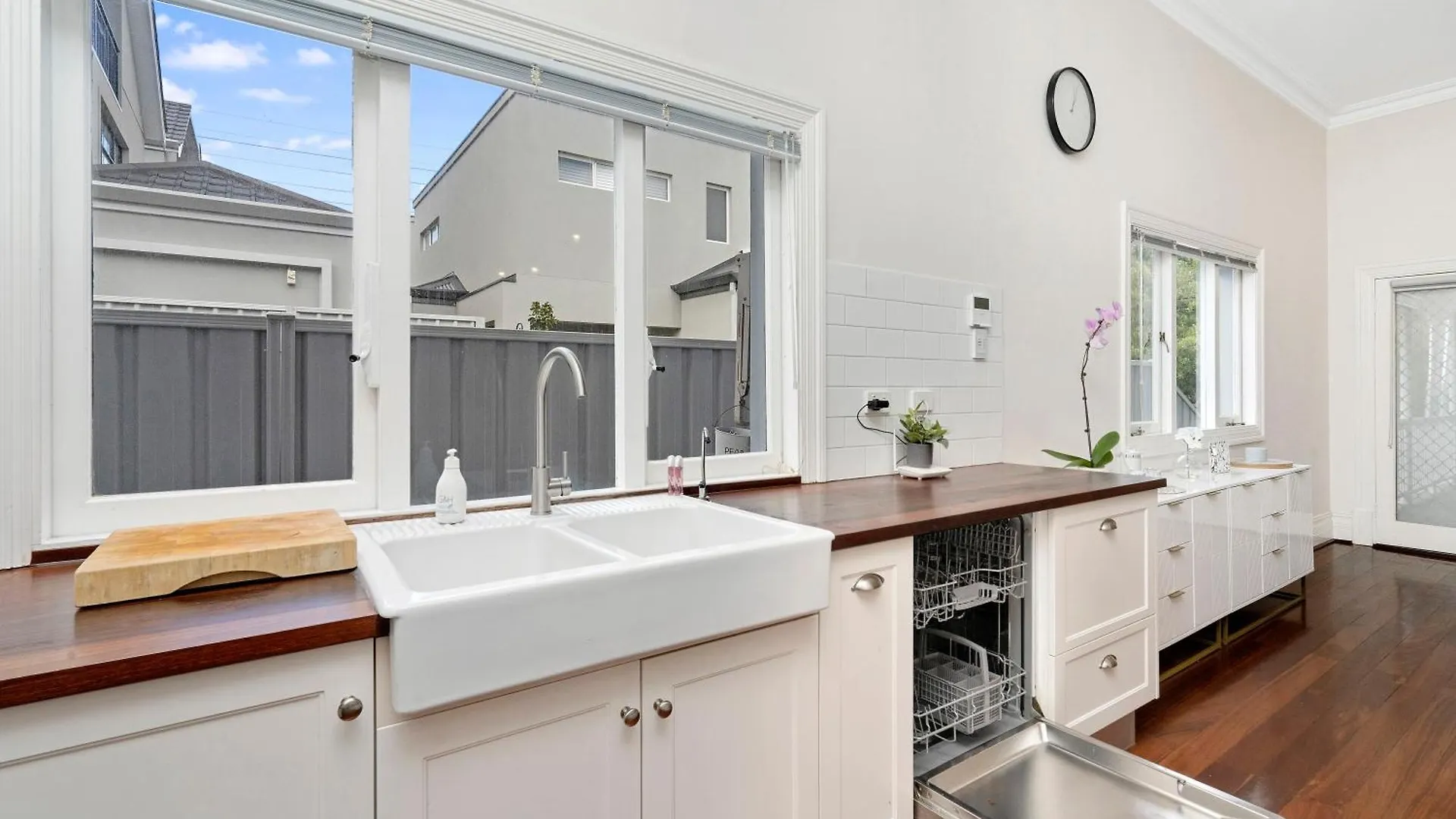 Hyde & Seek Parkside Family Stay Perth Australia